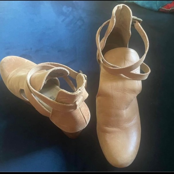 ***Reduced***Free People Cedar Clog US 11/EU 41 - Picture 3 of 3